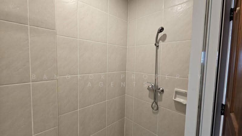 Chaidee Mansion, Bangkok, 75-7 Soi Sukhumvit 11, Khlongtoei Nua, Watthana, Bangkok, 3 Bedrooms, 270 sqm, Condo For Rent, by BANGKOK PROPERTY AGENTS, 500610074 - DDproperty.com