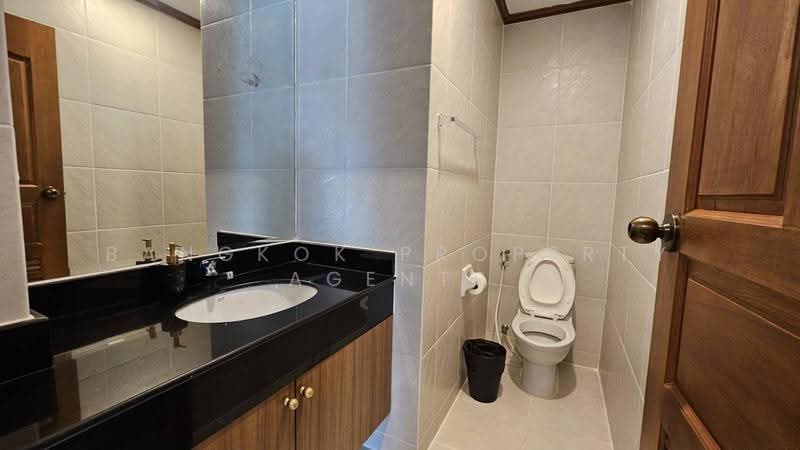 Chaidee Mansion, Bangkok, 75-7 Soi Sukhumvit 11, Khlongtoei Nua, Watthana, Bangkok, 3 Bedrooms, 270 sqm, Condo For Rent, by BANGKOK PROPERTY AGENTS, 500610074 - DDproperty.com