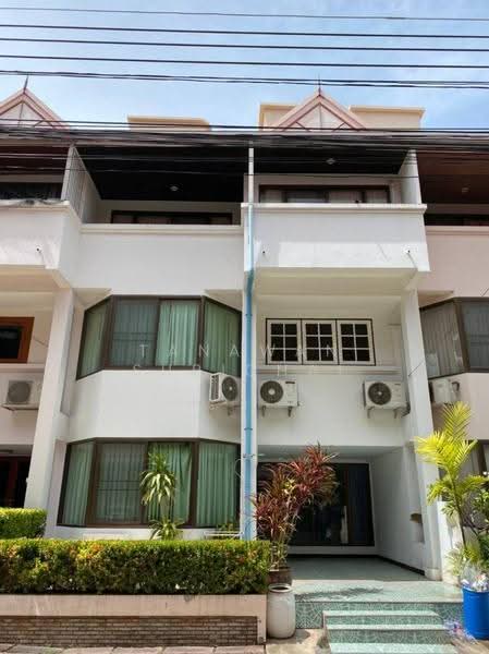 5-BR Townhouse, Prachuap Khiri Khan, Hua Hin, Prachuap Khiri Khan, 5 Bedrooms, 495 sqm, Townhouse For Sale, by Tanawan Surichai, 500610091 - DDproperty.com