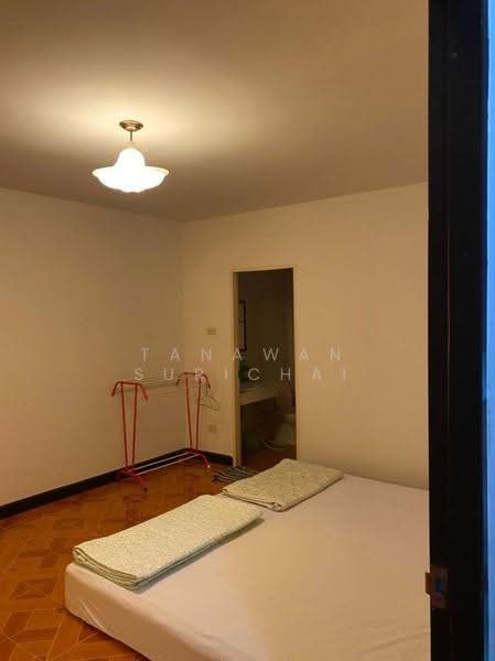 5-BR Townhouse, Prachuap Khiri Khan, Hua Hin, Prachuap Khiri Khan, 5 Bedrooms, 495 sqm, Townhouse For Sale, by Tanawan Surichai, 500610091 - DDproperty.com