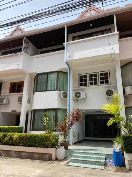 5-BR Townhouse, Prachuap Khiri Khan, Hua Hin, Prachuap Khiri Khan, 5 Bedrooms, 495 sqm, Townhouse For Sale, by Tanawan Surichai, 500610091 - DDproperty.com