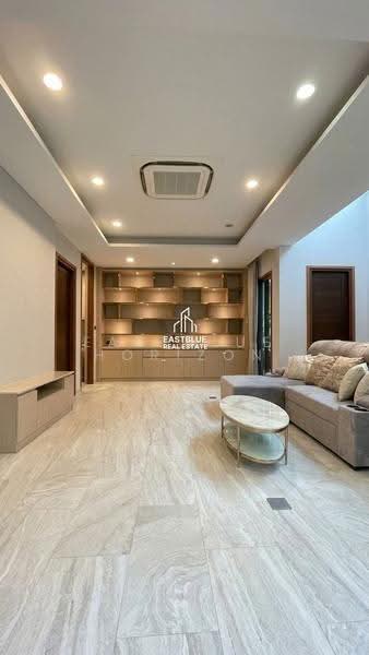 Grand Bangkok Boulevard Srinakarin : แกรนด์ บางกอก บูเลอวาร์ด ศรีนครินทร์, กรุงเทพ, ถ.ศรีนครินทร์, หนองบอน, ประเวศ, กรุงเทพ, 320 ตร.ม., บ้านเดี่ยว ให้เช่า, โดย Eastblue Horizon, 500610170 - DDproperty.com