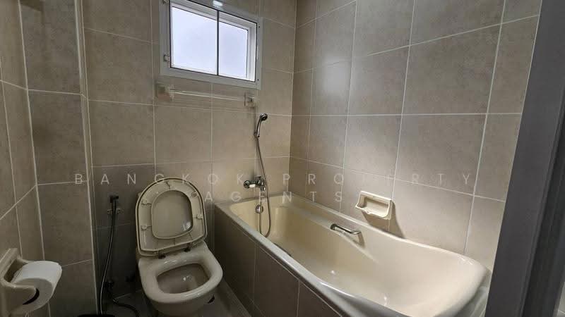 Chaidee Mansion, Bangkok, 75-7 Soi Sukhumvit 11, Khlongtoei Nua, Watthana, Bangkok, 3 Bedrooms, 300 sqm, Condo For Rent, by BANGKOK PROPERTY AGENTS, 500610181 - DDproperty.com