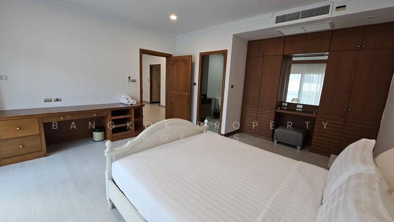 Chaidee Mansion, Bangkok, 75-7 Soi Sukhumvit 11, Khlongtoei Nua, Watthana, Bangkok, 3 Bedrooms, 300 sqm, Condo For Rent, by BANGKOK PROPERTY AGENTS, 500610181 - DDproperty.com