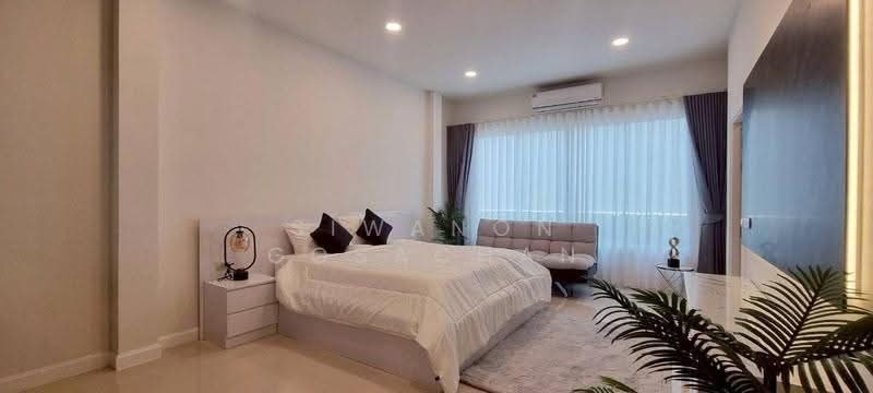 Garden Ville 6, Chon Buri (Pattaya), Soi Chai Rat, Huai Yai, Bang Lamung (Pattaya), Chon Buri (Pattaya), 3 Bedrooms, 270 sqm, Villa For Sale, by Siwanon Gosachan, 500610326 - DDproperty.com