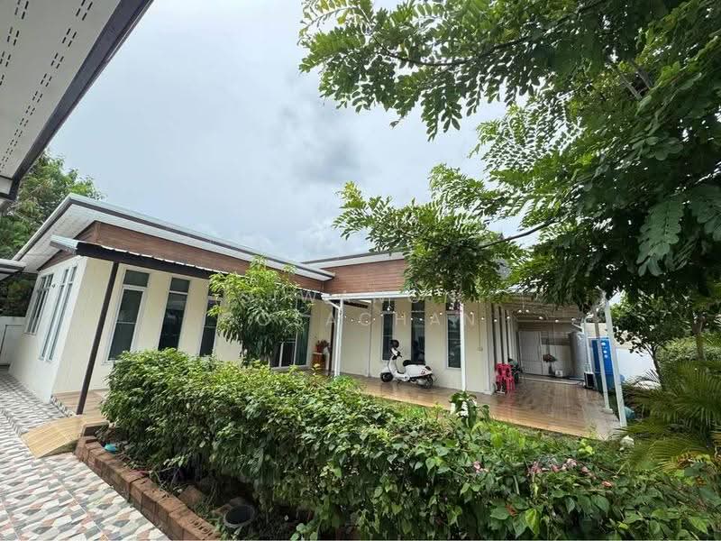 4-BR House, chon-buri, Nong Pru, Bang Lamung (Pattaya), Chon Buri (Pattaya), 4 Bedrooms, 325 sqm, Single Detached House For Sale, by Siwanon Gosachan, 500610456 - DDproperty.com