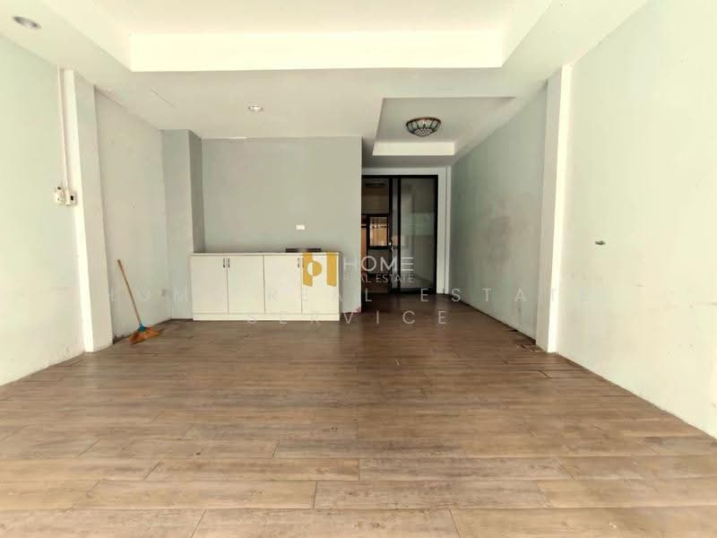 Baan Ruenruedee Ram Khamhaeng 180, bangkok, Ramkhamhaeng Rd, Min Buri, Bangkok, 4 Bedrooms, 140 sqm, Single Detached House For Sale, by HOME Real Estate Service, 500610564 - DDproperty.com