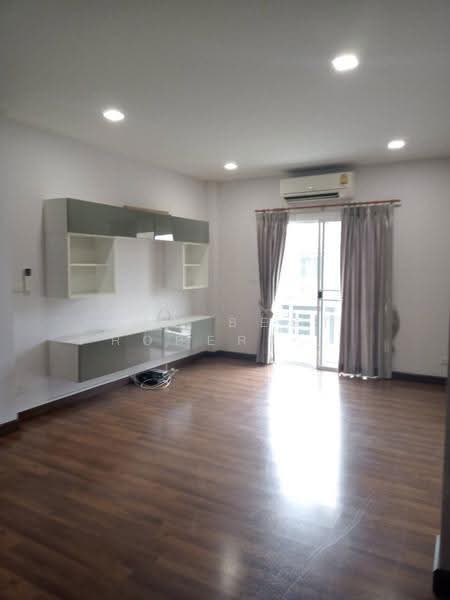ทรัพย์ทวี แกรนด์วิลเลจ (Suptawee Grand Village), Chachoengsao, Bang Phra, Muang Chachoengsao, Chachoengsao, 3 Bedrooms, 235 sqm, Single Detached House For Sale, by The Best Property ต้น, 500610568 - DDproperty.com