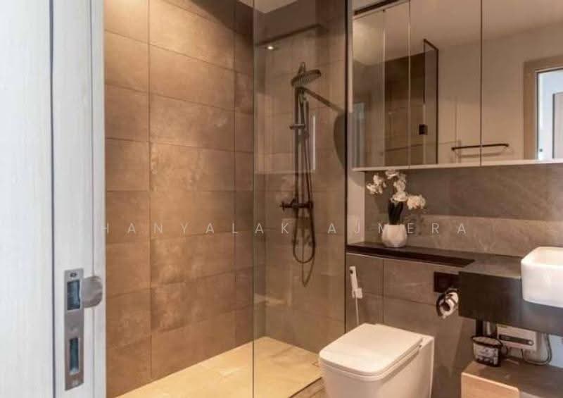 The Lofts Asoke, Bangkok, Sukhumvit 21 Road, Khlongtoei Nua, Watthana, Bangkok, 2 Bedrooms, 87 sqm, Condo For Rent, by Thanyalak Ajmera, 500610678 - DDproperty.com