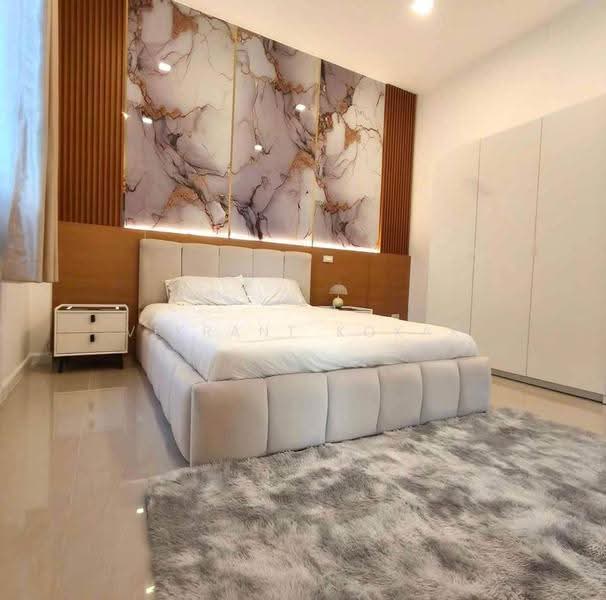 4-BR House, Chon Buri (Pattaya), Poong, Bang Lamung (Pattaya), Chon Buri (Pattaya), 4 Bedrooms, 240 sqm, Single Detached House For Sale, by Vikrant Kokar, 500610793 - DDproperty.com