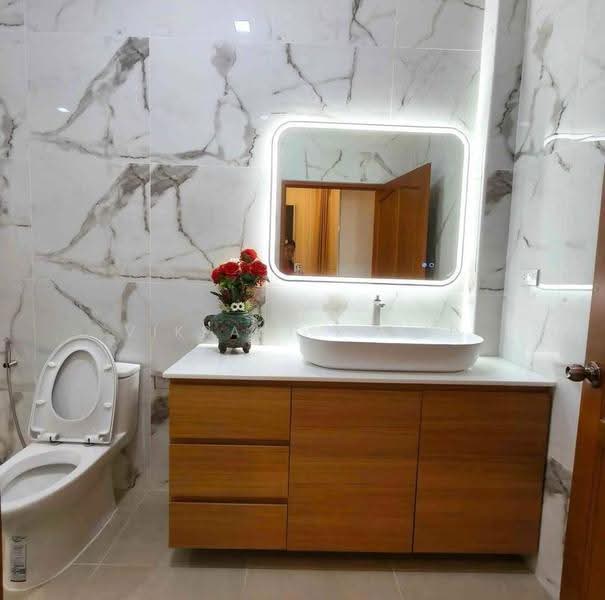 4-BR House, Chon Buri (Pattaya), Poong, Bang Lamung (Pattaya), Chon Buri (Pattaya), 4 Bedrooms, 240 sqm, Single Detached House For Sale, by Vikrant Kokar, 500610793 - DDproperty.com