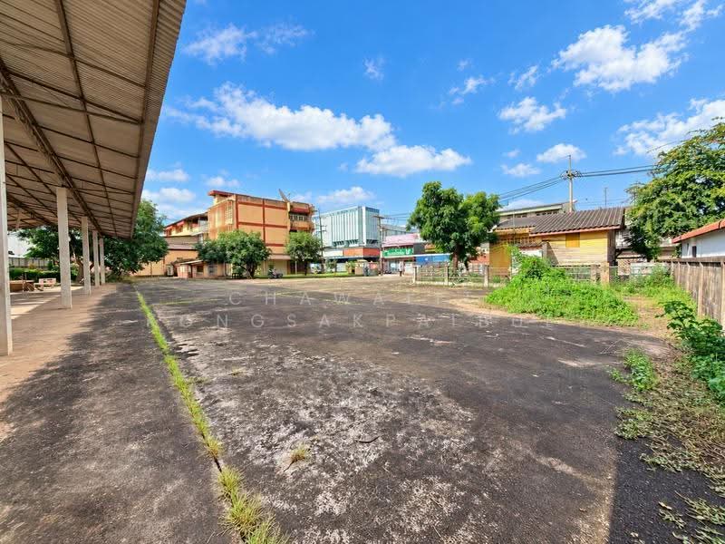 Land for Sale or Rent: 1 Rai 43 Sq. Wah, filled and leveled, adjacent to Makro Uttaradit., uttaradit, เจษฎาบดินทร์, Tha It, Muang Uttaradit, Uttaradit, , 1,772 sqm, Land For Sale, by CHAWALIT KONGSAKPAIBUL, 500610823 - DDproperty.com