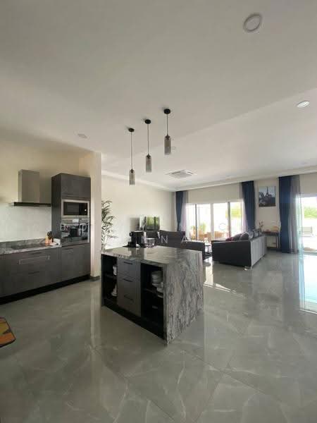 5-BR Villa, Prachuap Khiri Khan, Khao Noi, Pran Buri, Prachuap Khiri Khan, 5 Bedrooms, 275 sqm, Villa For Sale, by Boonyanuch Unna, 500610865 - DDproperty.com