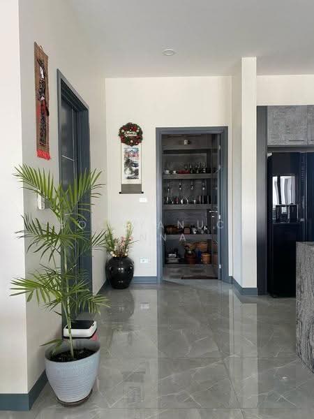 5-BR Villa, Prachuap Khiri Khan, Khao Noi, Pran Buri, Prachuap Khiri Khan, 5 Bedrooms, 275 sqm, Villa For Sale, by Boonyanuch Unna, 500610865 - DDproperty.com