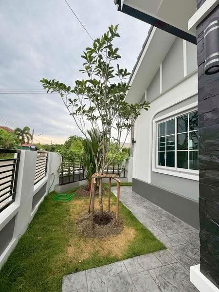 A house for rent near Kad Farang, Chiang Mai Rental Price: 25,000 THB / month Property ID No.14H1064, Chiang Mai, Ban Waen, Hang Dong, Chiang Mai, 3 Bedrooms, 100 sqm, Single Detached House For Rent, by Baandeedee Chiangmai, 500610877 - DDproperty.com