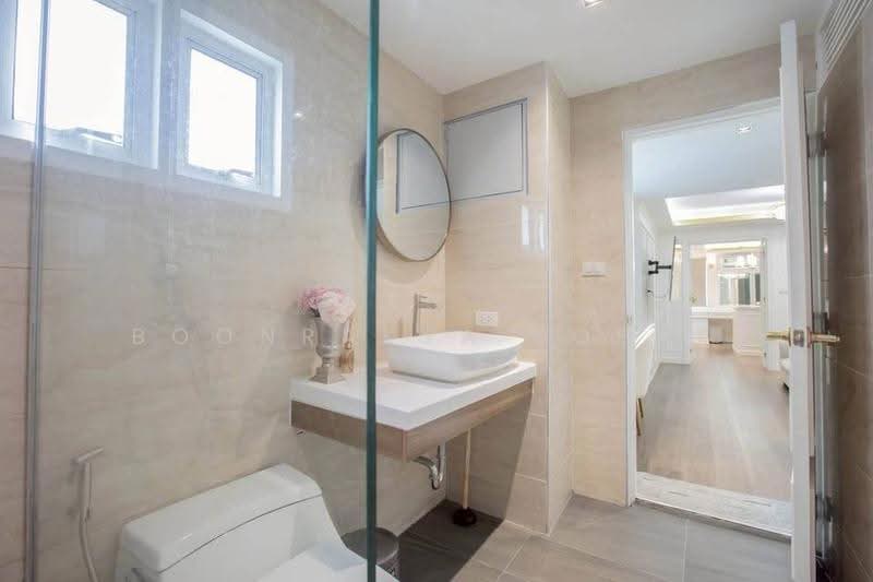 Petch 9 Tower, Bangkok, Phetchaburi 9 Alley, Thanon Phaya Thai, Ratchathewi, Bangkok, 2 Bedrooms, 145 sqm, Condo For Rent, by Boonraksa Sopak, 500610925 - DDproperty.com