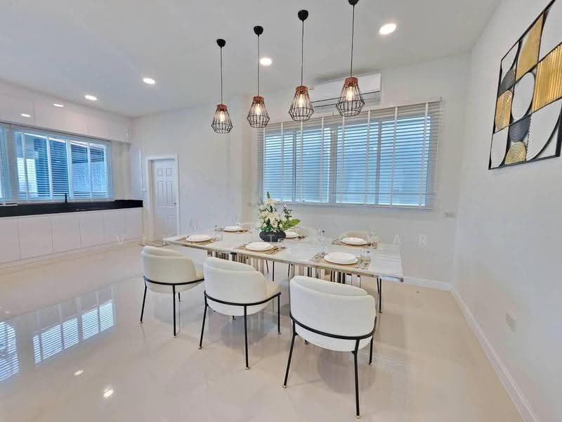 Garden Ville 6, Chon Buri (Pattaya), Soi Chai Rat, Huai Yai, Bang Lamung (Pattaya), Chon Buri (Pattaya), 3 Bedrooms, 250 sqm, Villa For Rent, by Vikrant Kokar, 500610945 - DDproperty.com