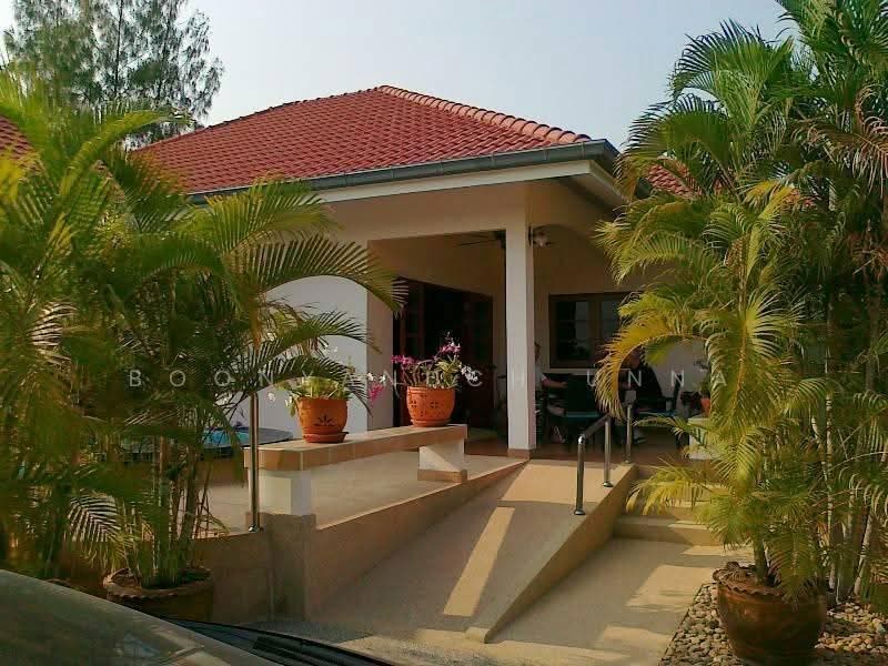 2-BR Villa, Prachuap Khiri Khan, Nong Kae, Hua Hin, Prachuap Khiri Khan, 2 Bedrooms, 140 sqm, Villa For Sale, by Boonyanuch Unna, 500610964 - DDproperty.com