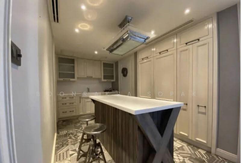 Baan Sathon, Bangkok, 57 Ngam Duphli Alley, Thung Maha Mek, Sathon, Bangkok, 2 Bedrooms, 277 sqm, Condo For Rent, by Boonraksa Sopak, 500610987 - DDproperty.com