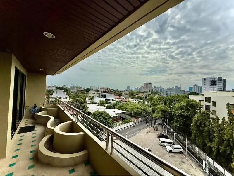 Supreme Ville Condominium, Bangkok, Yenakat, Thung Maha Mek, Sathon, Bangkok, 2 Bedrooms, 118 sqm, Condo For Rent, by Tanapon Saowaneeyakorn, 500611053 - DDproperty.com