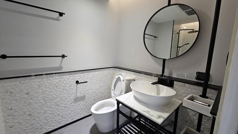 RQ Residence, Bangkok, Soi Sukhumvit 49/9, Khlong Tan Nua, Watthana, Bangkok, 3 Bedrooms, 280 sqm, Condo For Rent, by BANGKOK PROPERTY AGENTS, 500611070 - DDproperty.com