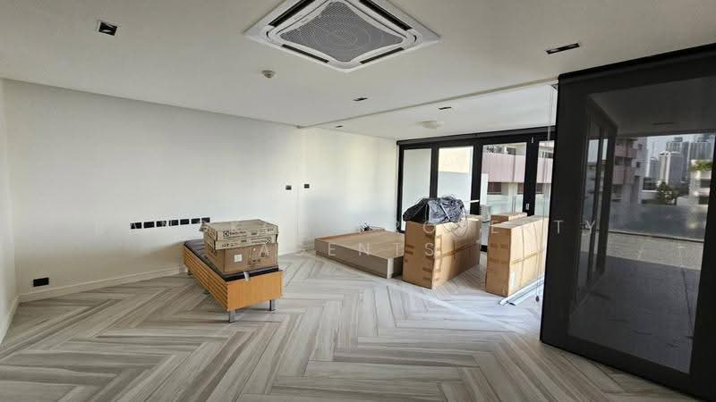 RQ Residence, Bangkok, Soi Sukhumvit 49/9, Khlong Tan Nua, Watthana, Bangkok, 3 Bedrooms, 280 sqm, Condo For Rent, by BANGKOK PROPERTY AGENTS, 500611070 - DDproperty.com