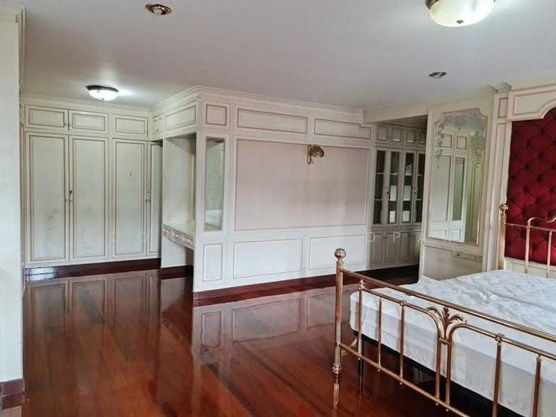 5-BR House, bangkok, Samsen Nok, Huai Khwang, Bangkok, 5 Bedrooms, 377 sqm, Single Detached House For Rent, by Boonraksa Sopak, 500611077 - DDproperty.com