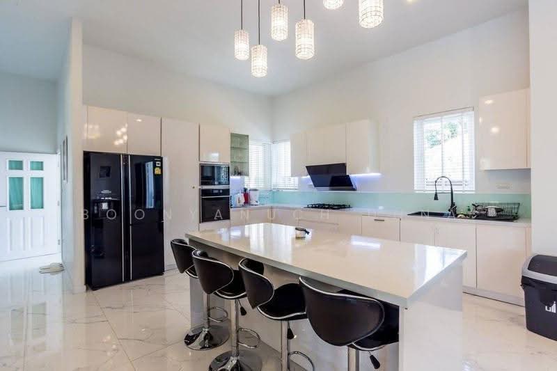 3-BR Villa, prachuap-khiri-khan, Hin Lek Fai, Hua Hin, Prachuap Khiri Khan, 3 Bedrooms, 250 sqm, Single Detached House For Sale, by Boonyanuch Unna, 500611080 - DDproperty.com