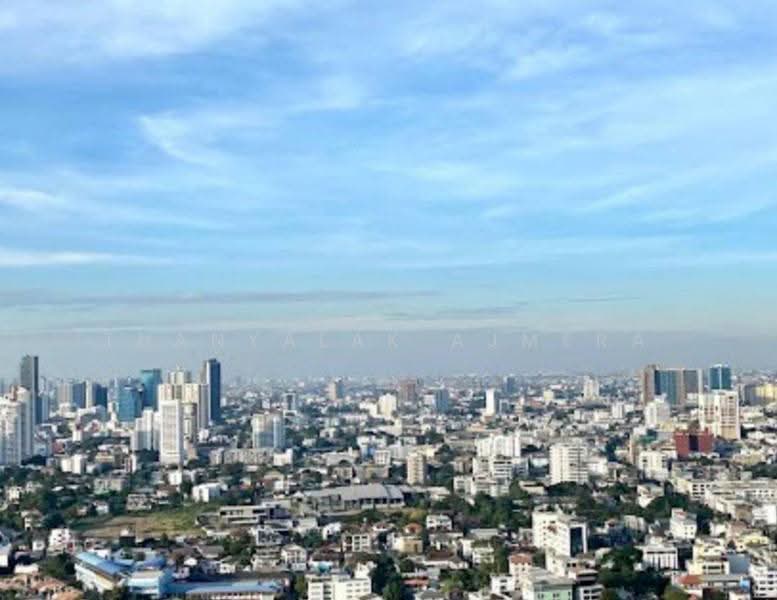 Sky Walk Residences, Bangkok, 1599 Sukhumvit Road, Phra Kanong Nua, Watthana, Bangkok, 1 Bedroom, 50 sqm, Condo For Rent, by Thanyalak Ajmera, 500611131 - DDproperty.com