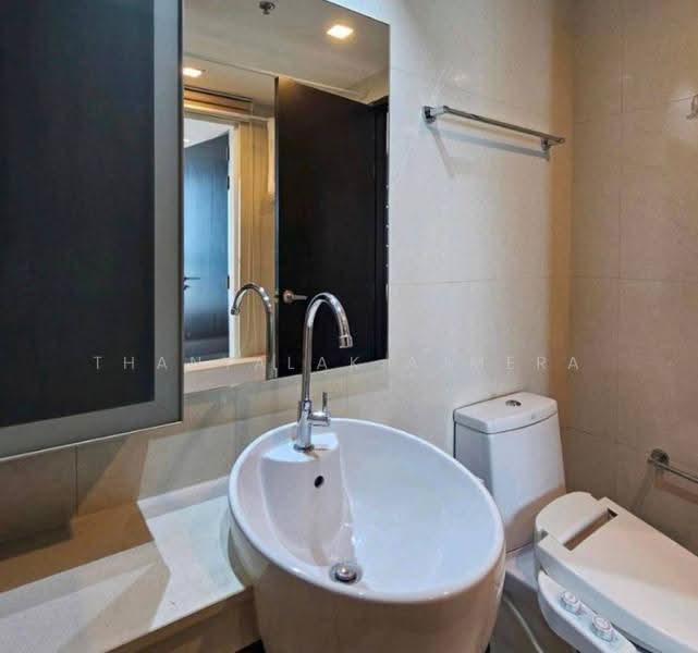 Sky Walk Residences, Bangkok, 1599 Sukhumvit Road, Phra Kanong Nua, Watthana, Bangkok, 1 Bedroom, 50 sqm, Condo For Rent, by Thanyalak Ajmera, 500611131 - DDproperty.com
