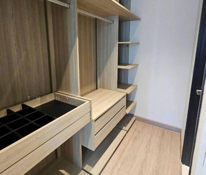 Sky Walk Residences, Bangkok, 1599 Sukhumvit Road, Phra Kanong Nua, Watthana, Bangkok, 1 Bedroom, 50 sqm, Condo For Rent, by Thanyalak Ajmera, 500611131 - DDproperty.com