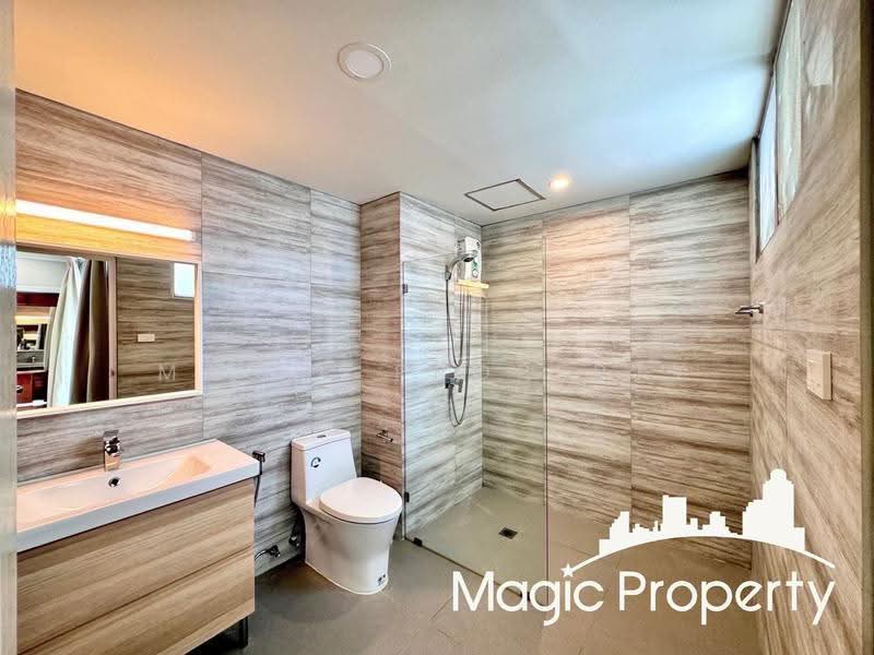 39 Suites, Bangkok, Sukhumvit 39, Khlong Tan Nua, Watthana, Bangkok, 3 Bedrooms, 126 sqm, Condo For Rent, by Magic Property, 500611153 - DDproperty.com