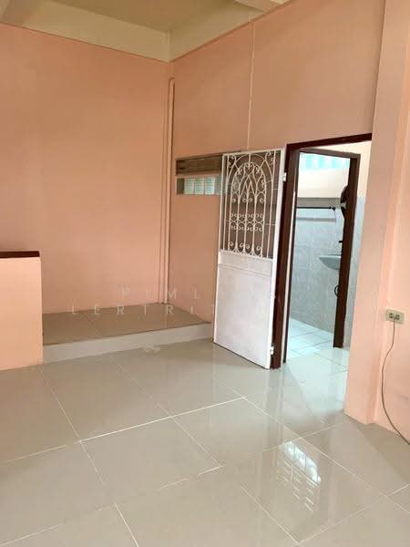 ซอยเสรีไทย 43 แยก 1 ซอย 4, bangkok, Khlong Kum, Bueng Kum, Bangkok, 2 Bedrooms, 250 sqm, Townhouse For Sale, by Pimlada Lertritrungmanee, 500611170 - DDproperty.com