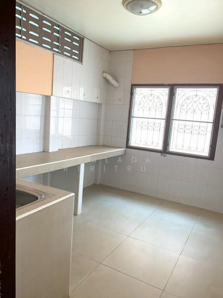 ซอยเสรีไทย 43 แยก 1 ซอย 4, bangkok, Khlong Kum, Bueng Kum, Bangkok, 2 Bedrooms, 250 sqm, Townhouse For Sale, by Pimlada Lertritrungmanee, 500611170 - DDproperty.com
