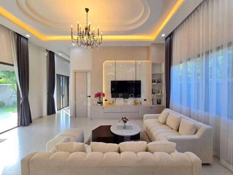 4-BR House, chon-buri, Poong, Bang Lamung (Pattaya), Chon Buri (Pattaya), 4 Bedrooms, 270 sqm, Single Detached House For Sale, by Thitiporn Pawikham, 500611178 - DDproperty.com