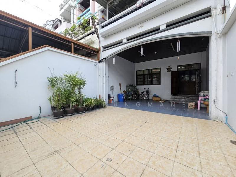 ทาวน์โฮมซอยรัชดา 36, กรุงเทพ, จันทรเกษม, จตุจักร, กรุงเทพ, 608 ตร.ม., ทาวน์เฮ้าส์ ขาย, โดย Pimlada Lertritrungmanee, 500611296 - DDproperty.com