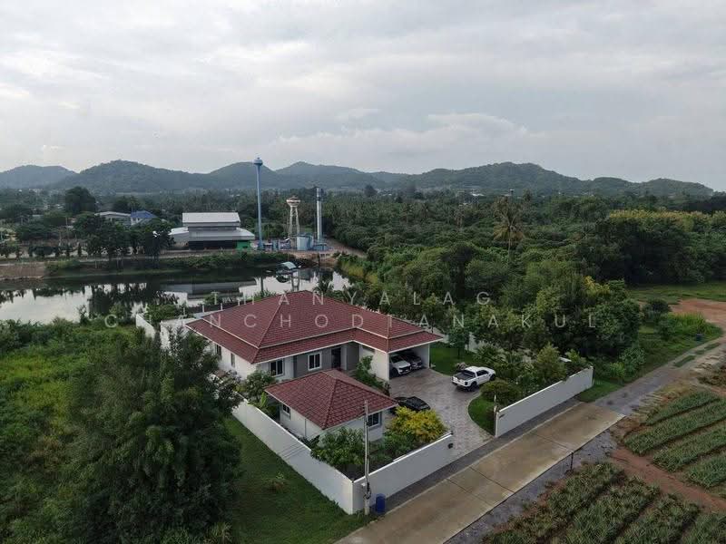 5-BR House, prachuap-khiri-khan, Wang-Pong, Pran Buri, Prachuap Khiri Khan, 5 Bedrooms, 322 sqm, Single Detached House For Sale, by Thanyalag Chanchodtanakul, 500611316 - DDproperty.com