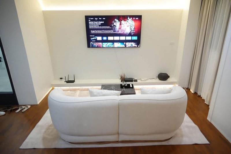 New House condominium, bangkok, Ploenchit, Lumphini, Pathum Wan, Bangkok, 1 Bedroom, 70 sqm, Condo For Rent, by Boonraksa Sopak, 500611331 - DDproperty.com