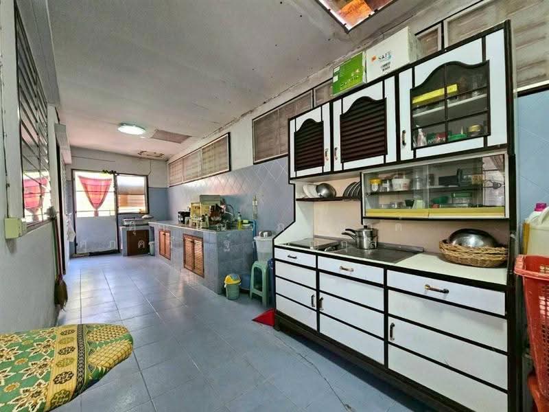 Sarantorn Rangsit Klong 4, Pathum Thani, Sawai Pracharat Road, Bang Yitho, Thanyaburi, Pathum Thani, 4 Bedrooms, 150 sqm, Single Detached House For Sale, by คุณ ณัจภสิญาค์ ศุภควัษฐ์กาญกุล (ณิชชา), 500611340 - DDproperty.com
