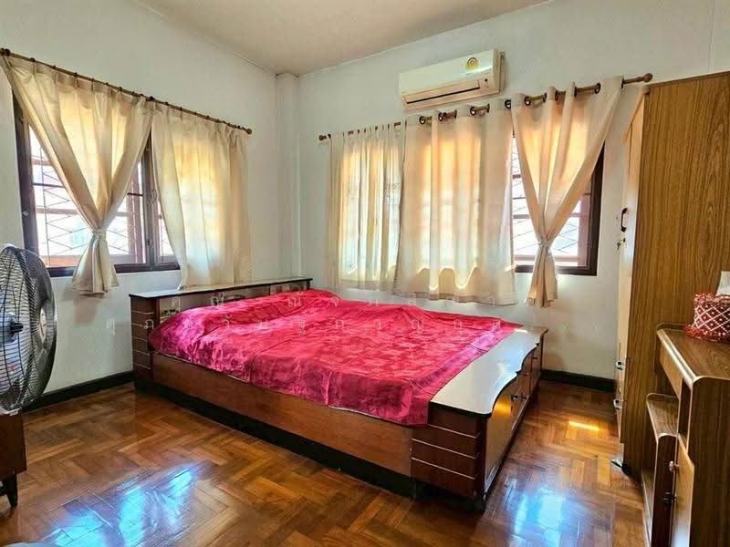 Sarantorn Rangsit Klong 4, Pathum Thani, Sawai Pracharat Road, Bang Yitho, Thanyaburi, Pathum Thani, 4 Bedrooms, 150 sqm, Single Detached House For Sale, by คุณ ณัจภสิญาค์ ศุภควัษฐ์กาญกุล (ณิชชา), 500611340 - DDproperty.com