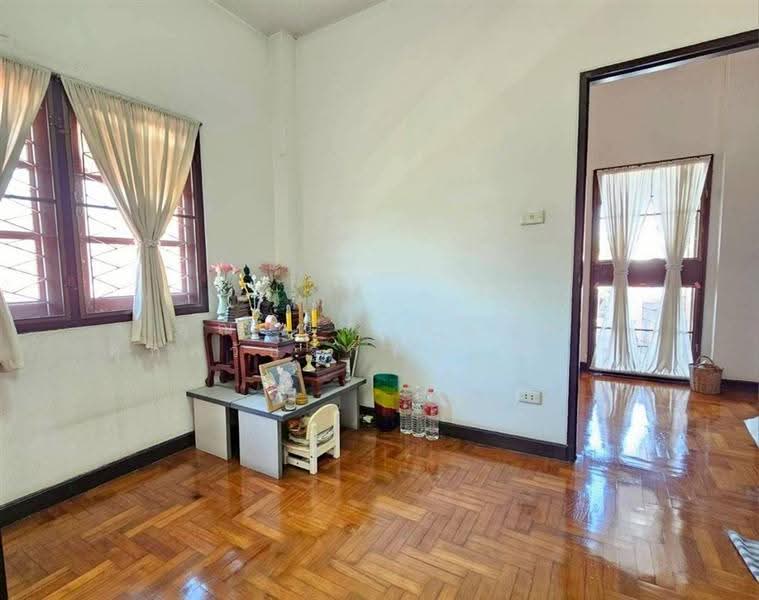 Sarantorn Rangsit Klong 4, Pathum Thani, Sawai Pracharat Road, Bang Yitho, Thanyaburi, Pathum Thani, 4 Bedrooms, 150 sqm, Single Detached House For Sale, by คุณ ณัจภสิญาค์ ศุภควัษฐ์กาญกุล (ณิชชา), 500611340 - DDproperty.com