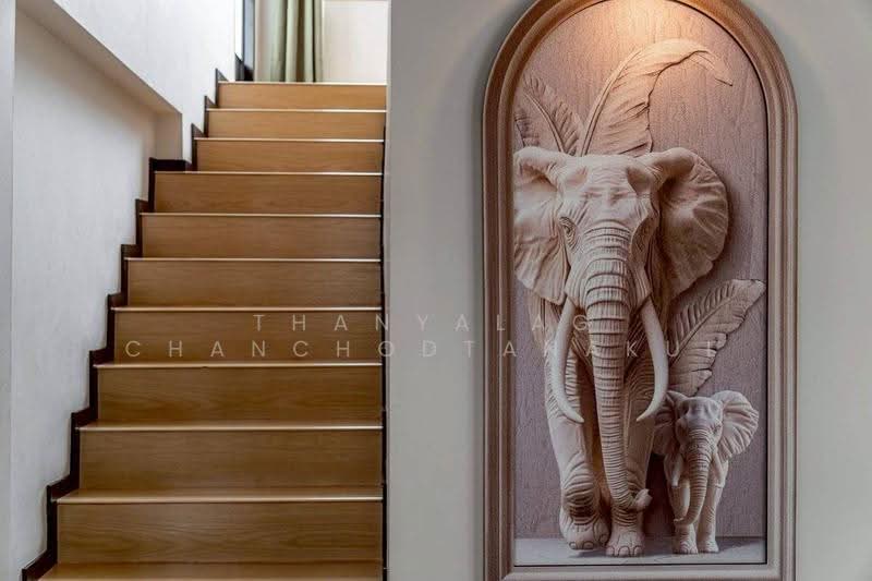 5-BR Villa, Chon Buri (Pattaya), Nong Pru, Bang Lamung (Pattaya), Chon Buri (Pattaya), 5 Bedrooms, 210 sqm, Villa For Sale, by Thanyalag Chanchodtanakul, 500611443 - DDproperty.com