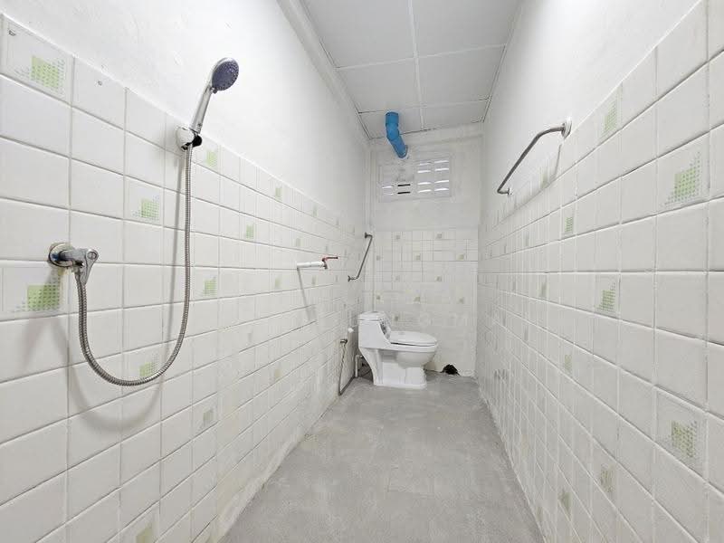 ทาวน์โฮม ศรีราชา ไนท์ มาร์เก็ต, Chon Buri (Pattaya), Surasak, Si Racha, Chon Buri (Pattaya), 2 Bedrooms, 150 sqm, Townhouse For Sale, by Pimlada Lertritrungmanee, 500611476 - DDproperty.com