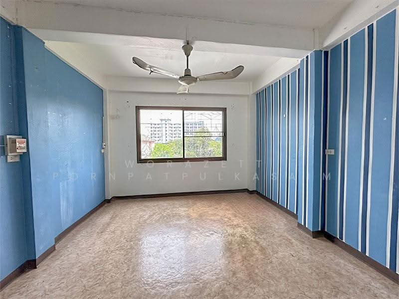 FOR SALE! 4.5-STOREY TOWNHOUSE Prachautit 59, bangkok, ประชาอุทิศ 59, Bangmot, Thung Khru, Bangkok, 4 Bedrooms, 300 sqm, Townhouse For Sale, by Worazett pornpatpulkasaim, 500611489 - DDproperty.com