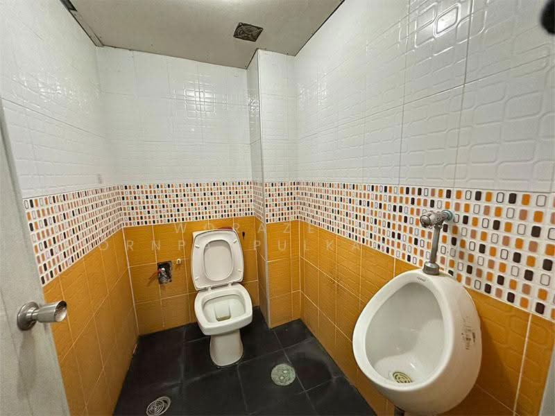 FOR SALE! 4.5-STOREY TOWNHOUSE Prachautit 59, bangkok, ประชาอุทิศ 59, Bangmot, Thung Khru, Bangkok, 4 Bedrooms, 300 sqm, Townhouse For Sale, by Worazett pornpatpulkasaim, 500611489 - DDproperty.com
