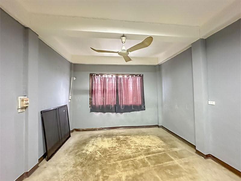 FOR SALE! 4.5-STOREY TOWNHOUSE Prachautit 59, bangkok, ประชาอุทิศ 59, Bangmot, Thung Khru, Bangkok, 4 Bedrooms, 300 sqm, Townhouse For Sale, by Worazett pornpatpulkasaim, 500611489 - DDproperty.com