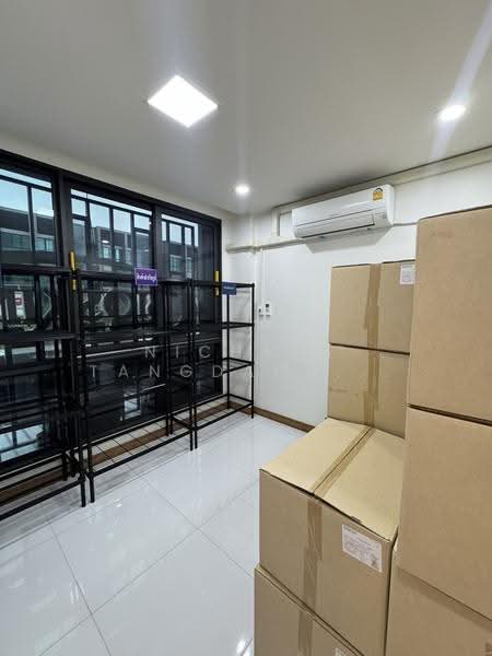 เจดับบลิว เออร์เบิน โฮมออฟฟิศ, กรุงเทพ, สีกัน, ดอนเมือง, กรุงเทพ, 240 ตร.ม., สำนักงาน ขาย, โดย Nichapa Tangdachsumrit, 500611538 - DDproperty.com