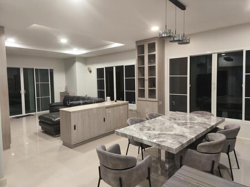 Baan Klang Krung The Nice Ratchavipha, Bangkok, 2 Kamphaeng Phet Road, Lat Yao, Chatuchak, Bangkok, 3 Bedrooms, 310 sqm, Single Detached House For Rent, by ปรินทร์ญาดา ชิณโชติ, 500611629 - DDproperty.com