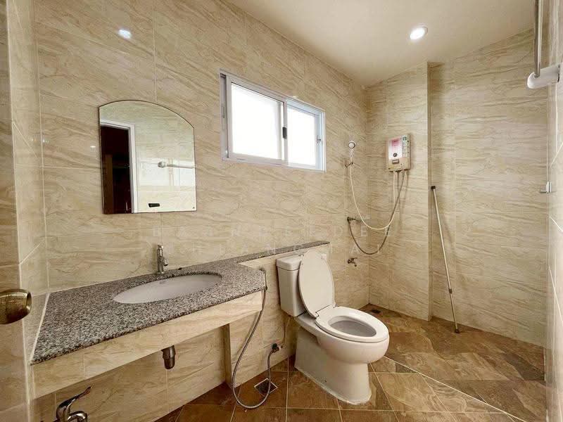A house for rent near CentralFestival, Chiang Mai Rental Price: 14,500 THB /month Property No.12H451, Chiang Mai, San Na Moeng, San Sai, Chiang Mai, 2 Bedrooms, 150 sqm, Single Detached House For Rent, by Baandeedee Chiangmai, 500611676 - DDproperty.com