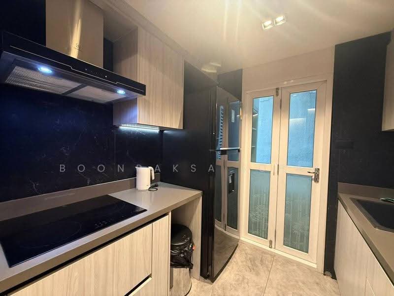 Baan Siriruedee, Bangkok, Ploenchit, Lumphini, Pathum Wan, Bangkok, 2 Bedrooms, 81 sqm, Condo For Rent, by Boonraksa Sopak, 500611704 - DDproperty.com